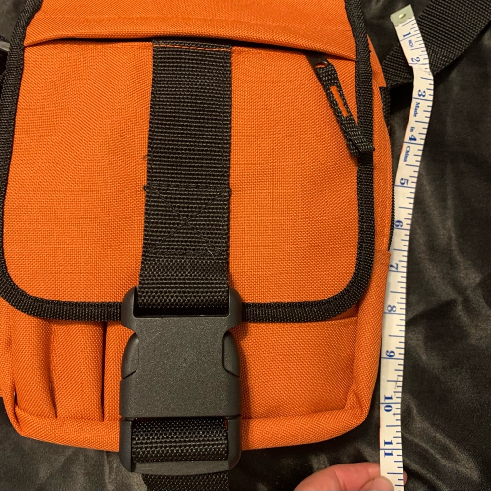 GH Bass & Co. Orange Crossbody Bag - Picture 8 of 11